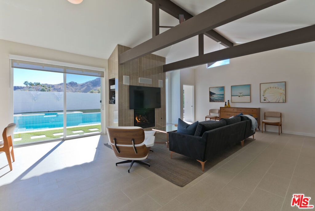 3545 Ridgeview Circle - Photo 2