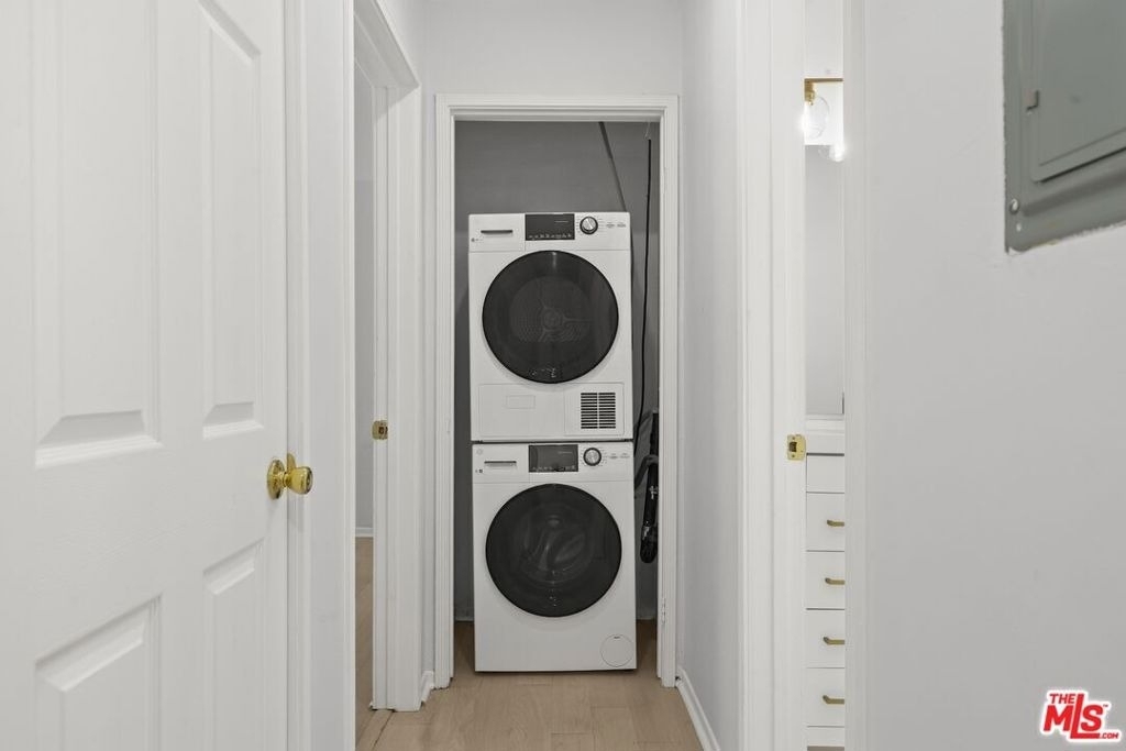 4900 Overland Avenue - Photo 13