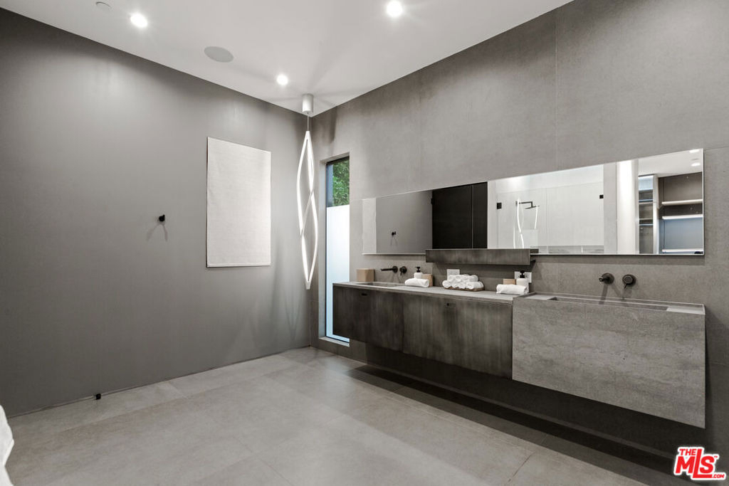356 N La Jolla Avenue - Photo 19