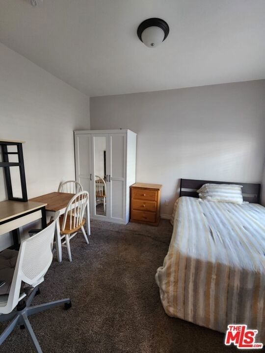 3582 S Budlong Avenue - Photo 34