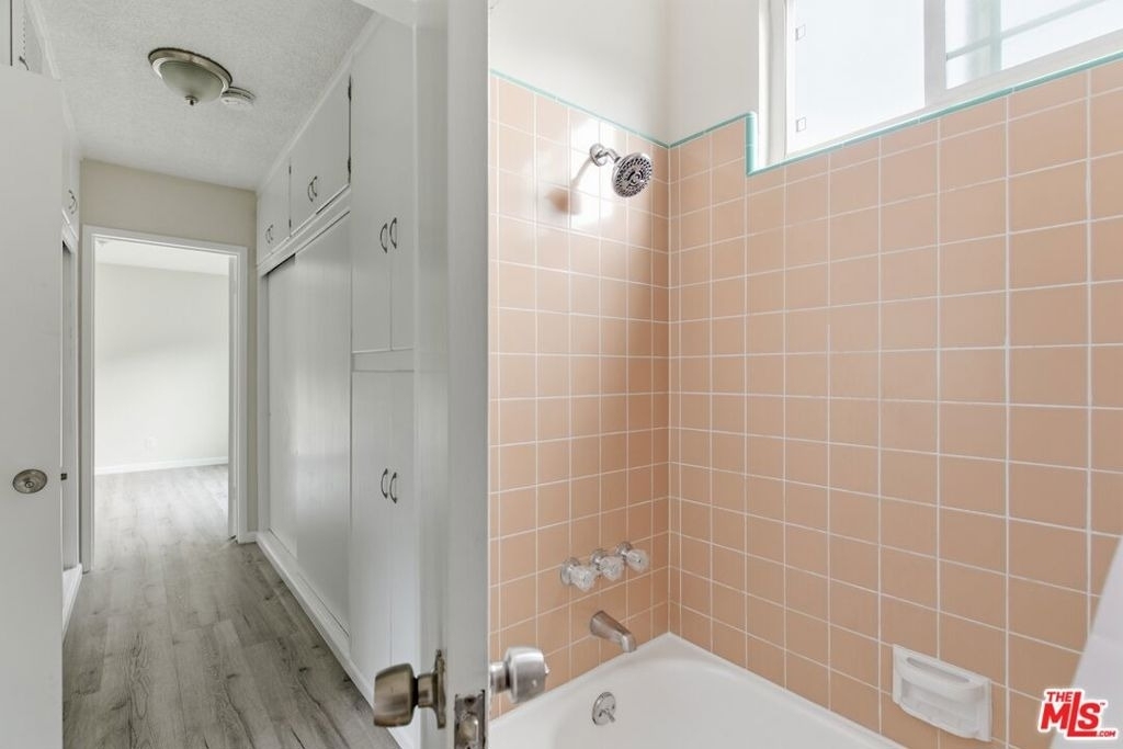 1361 Yosemite Drive - Photo 9