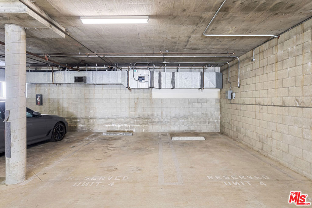 744 N Alfred Street - Photo 41