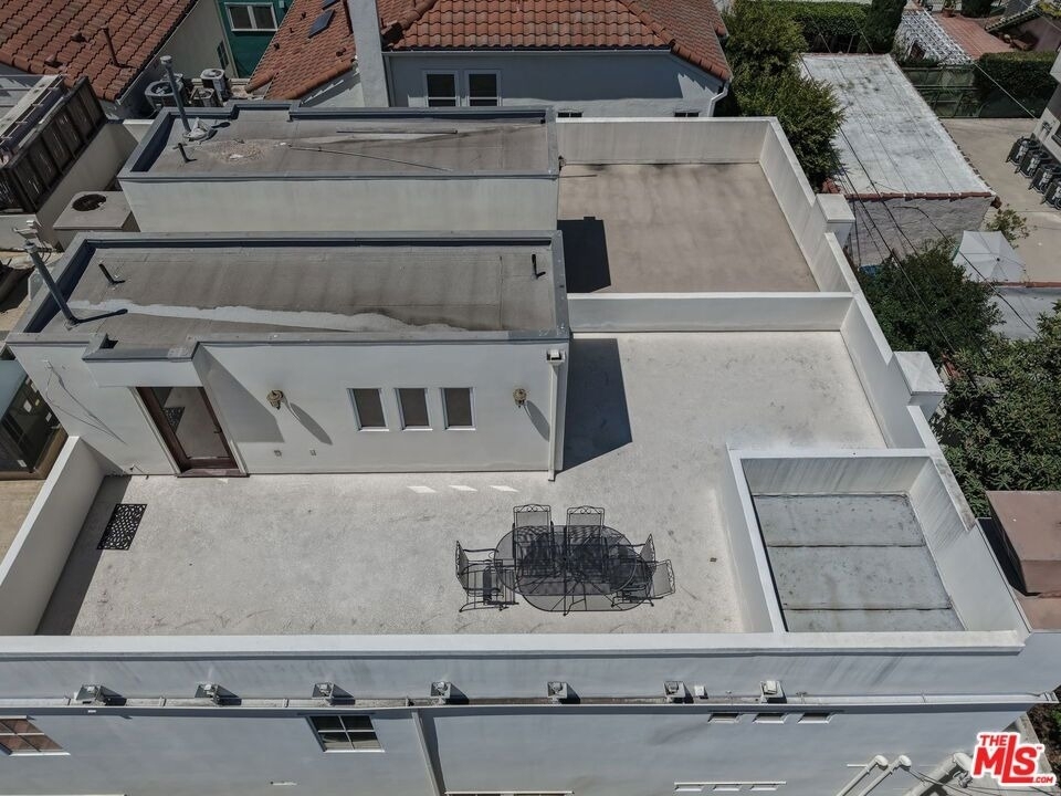 744 N Alfred Street - Photo 50