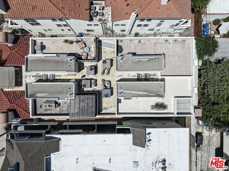 744 N Alfred Street - Photo 48