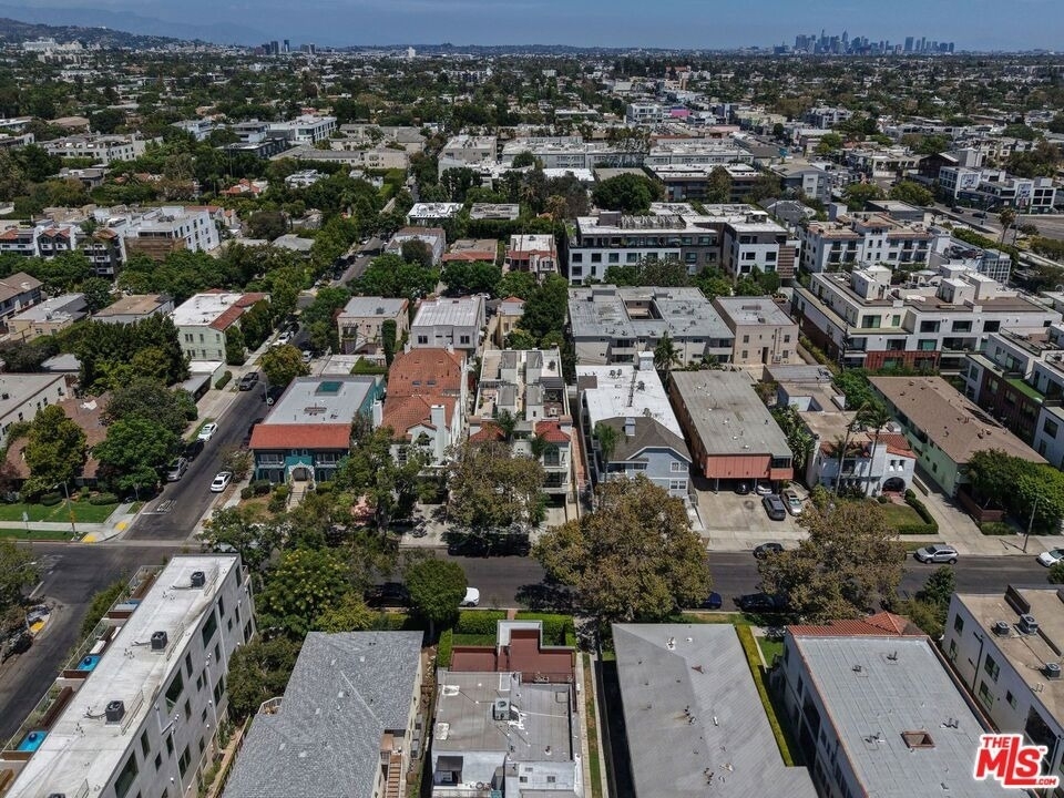 744 N Alfred Street - Photo 58