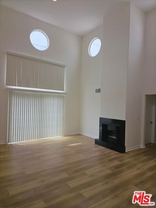 2050 S Bentley Avenue - Photo 0