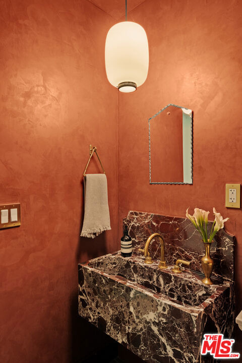 330 7th Street - Photo 12
