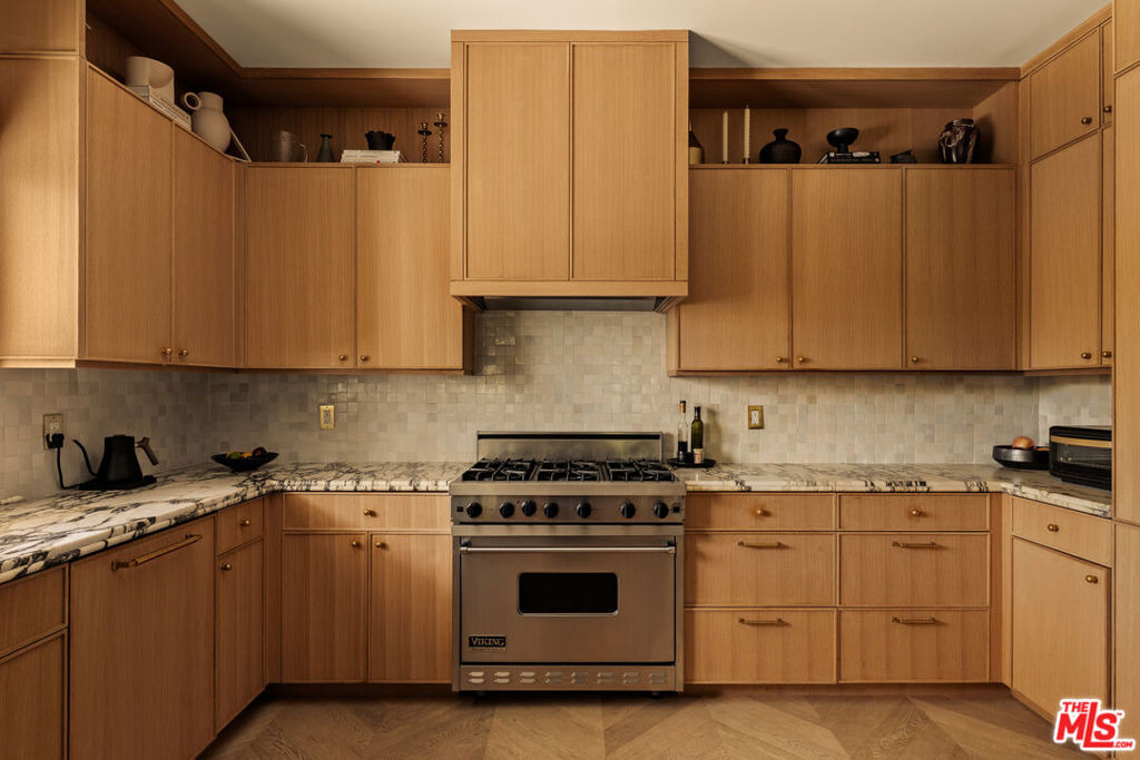 330 7th Street - Photo 10