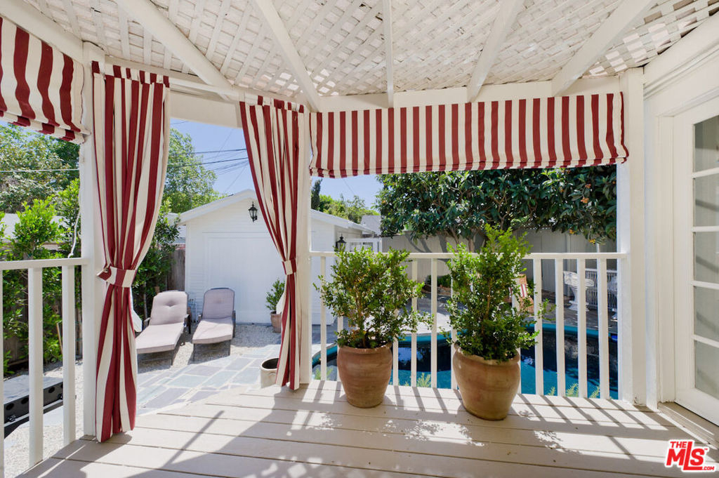 9052 Harland Avenue - Photo 16