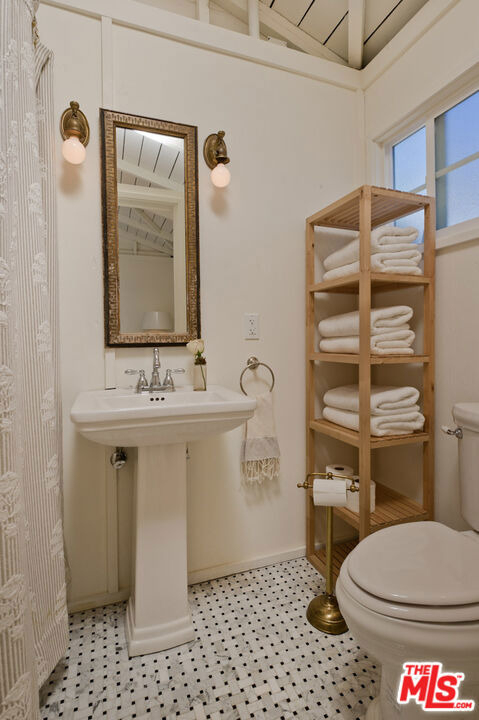 9052 Harland Avenue - Photo 18