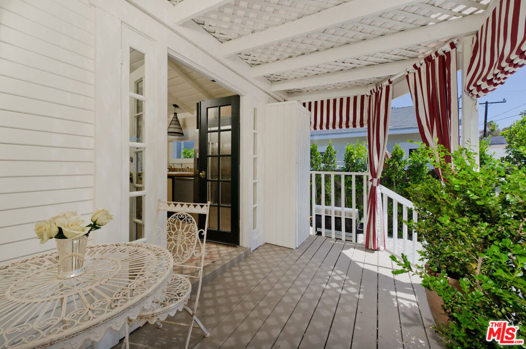 9052 Harland Avenue - Photo 15