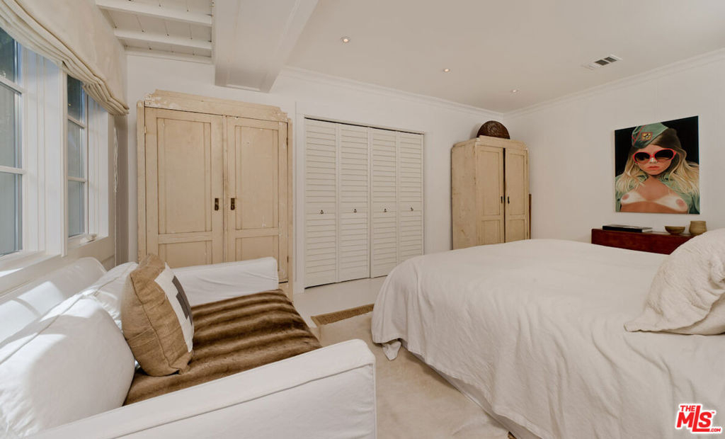 9052 Harland Avenue - Photo 9
