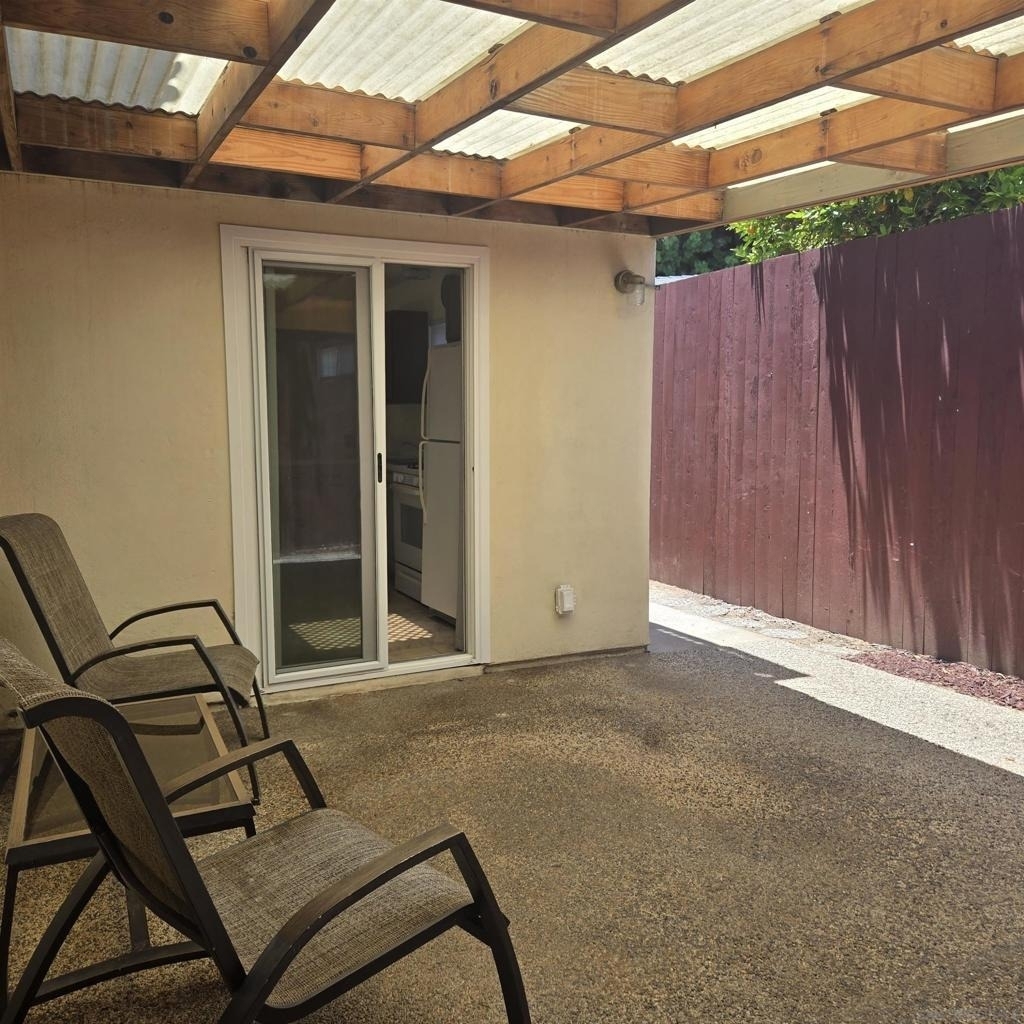 411 2nd - Photo 26