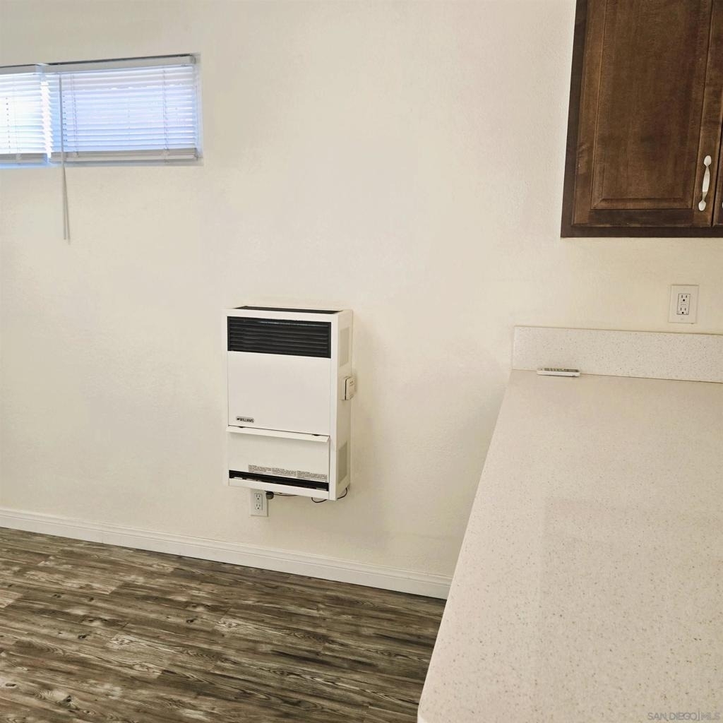 411 2nd - Photo 36