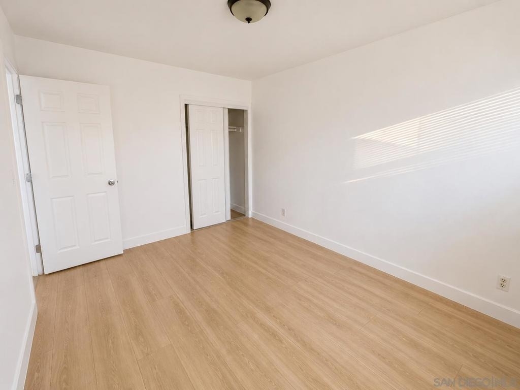 847 E Washington - Photo 6