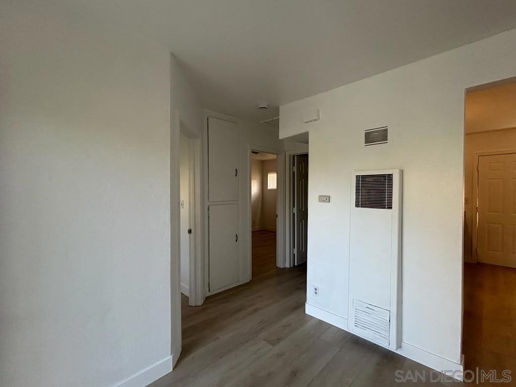 847 E Washington - Photo 3
