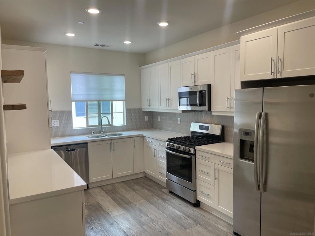 4374 Nautilus Way - Photo 1