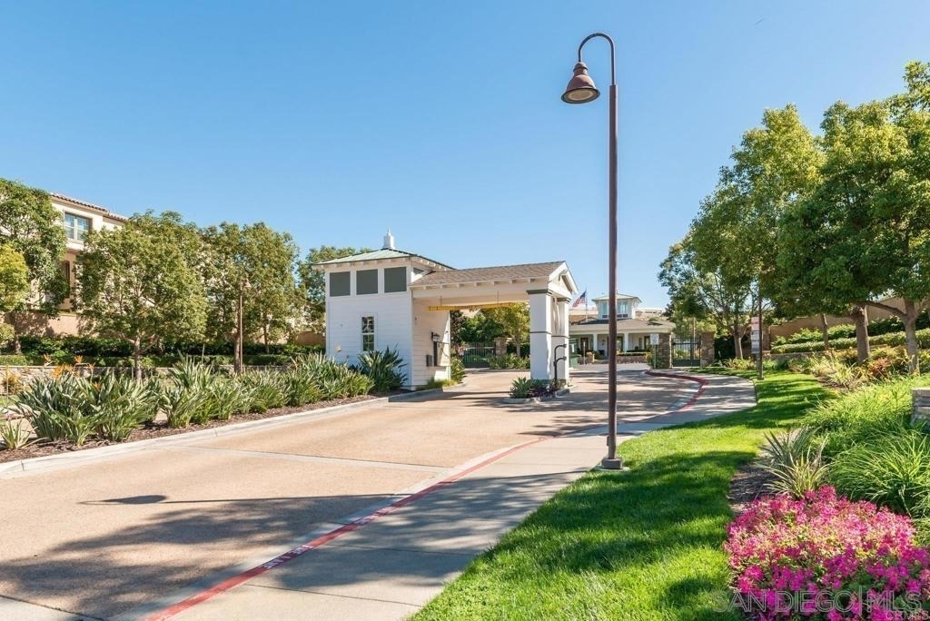 4374 Nautilus Way - Photo 18
