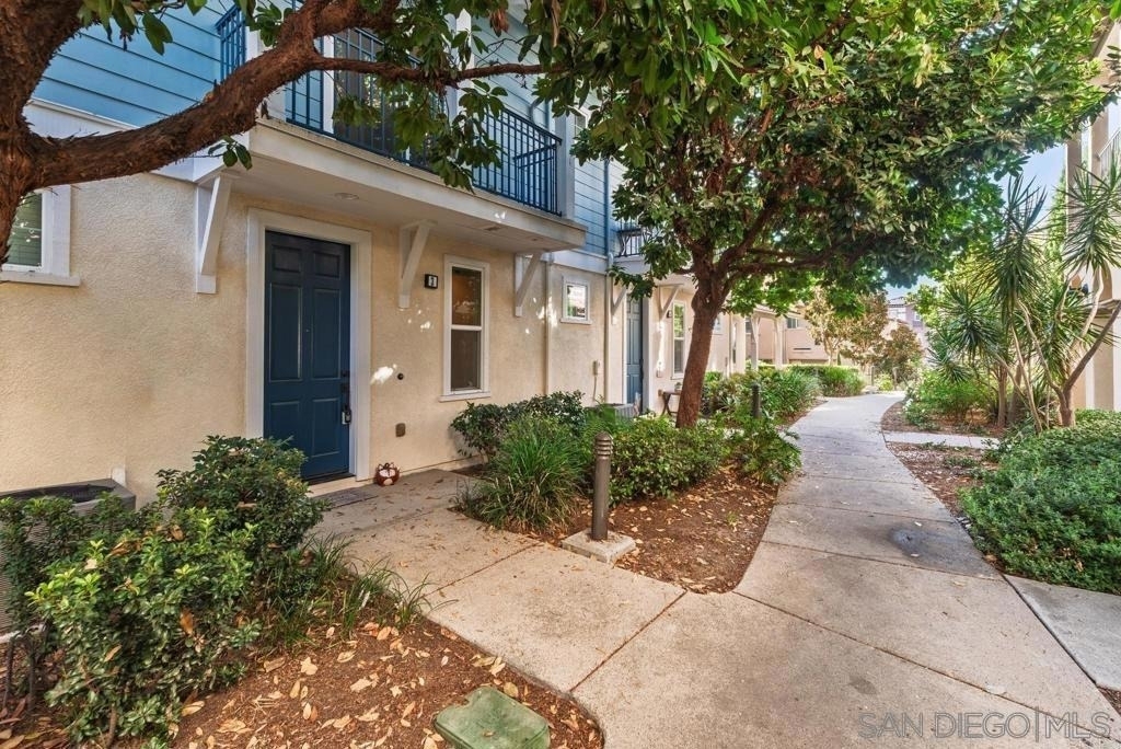 4374 Nautilus Way - Photo 0