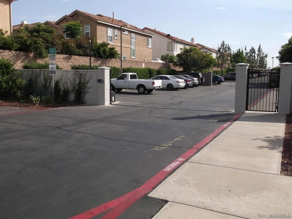 417 N Citrus Ave. - Photo 7