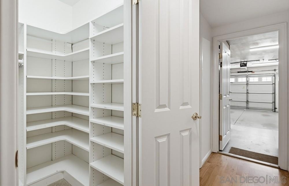 8635 Cliffridge - Photo 20