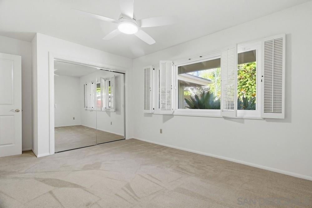 8635 Cliffridge - Photo 17