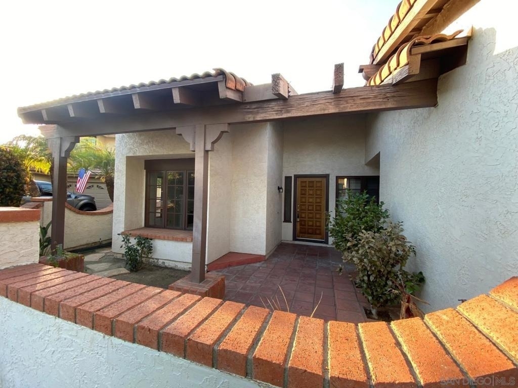 12592 Heatherfield Ln - Photo 6