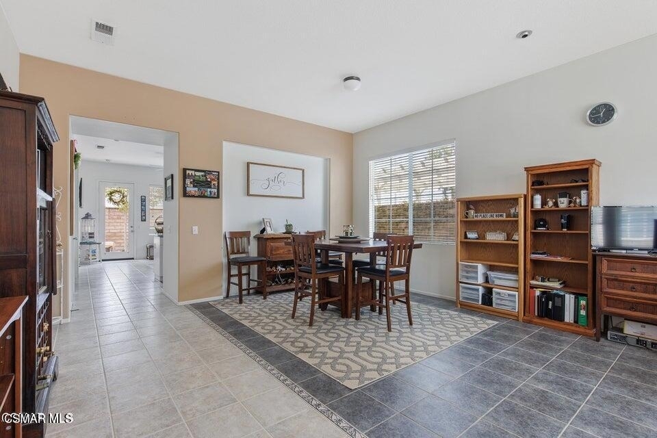 1477 Windmill Way - Photo 2