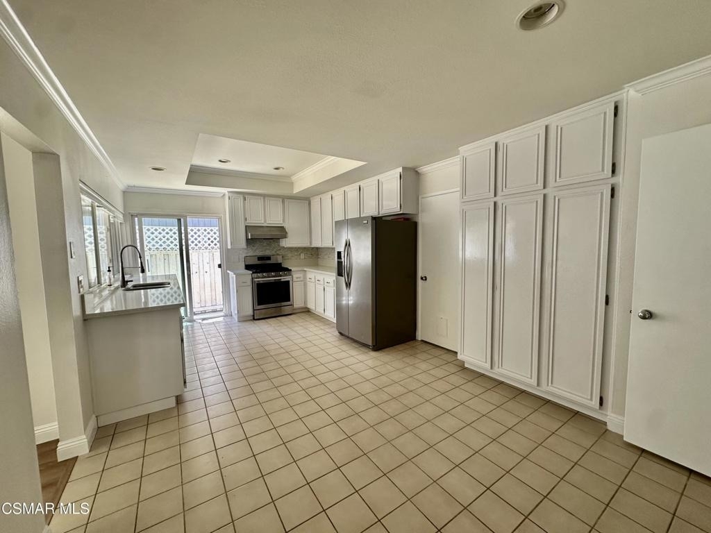 2828 Wasatch Court - Photo 7