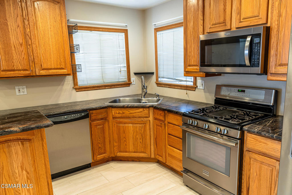 3590 Evans Drive - Photo 4
