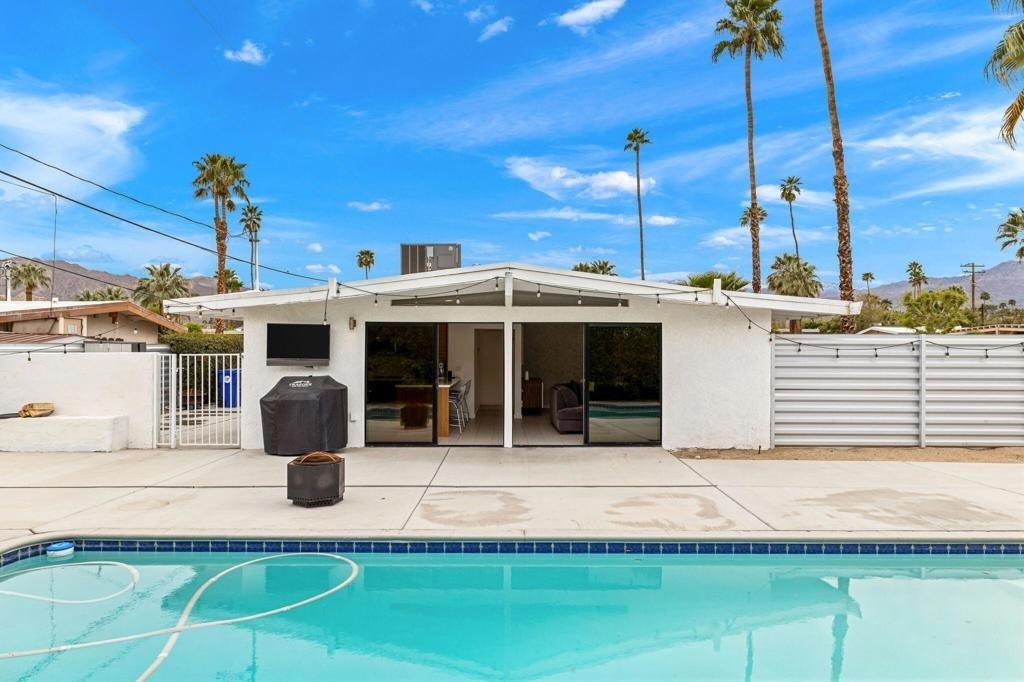 45720 Abronia Trail - Photo 3