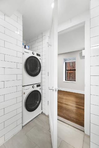 153 East 26th Street - Photo 3