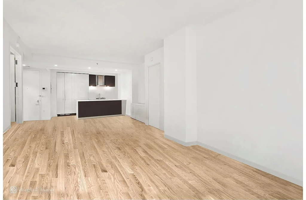 540 West 49th Street - Photo 1