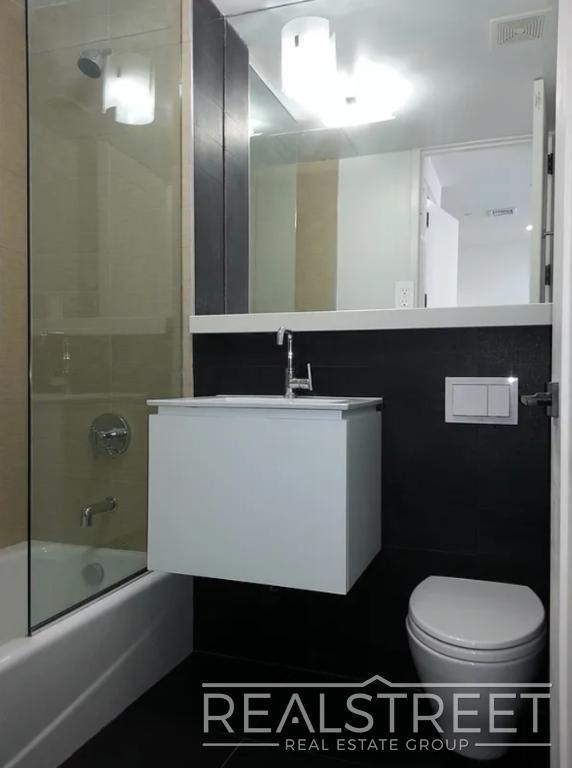 147 Rogers Avenue - Photo 5