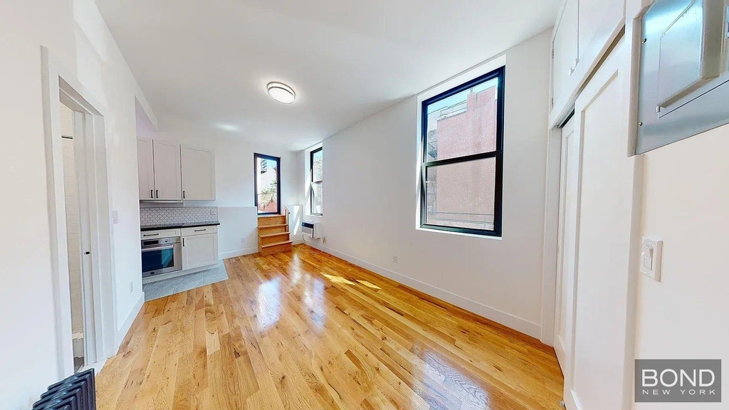 37.5 Bedford Street - Photo 6