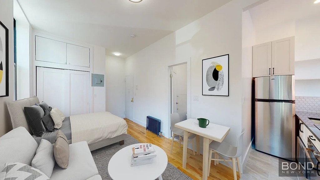 37.5 Bedford Street - Photo 2