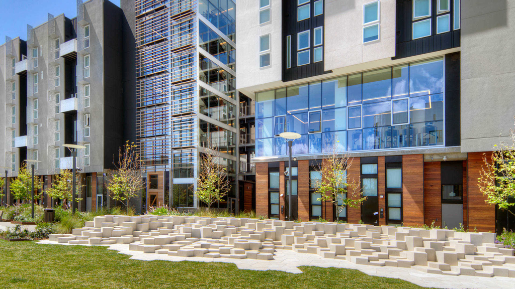 1010 16th St - Photo 4
