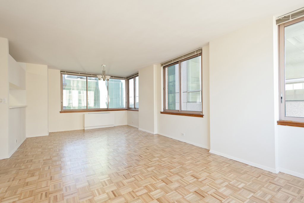 235 E 40th St - Photo 1