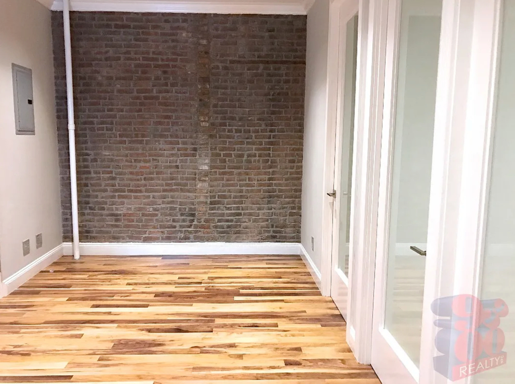  West 14th Street - Photo 3