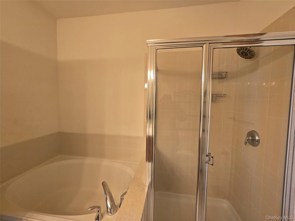 913 Hawthorn Way - Photo 17