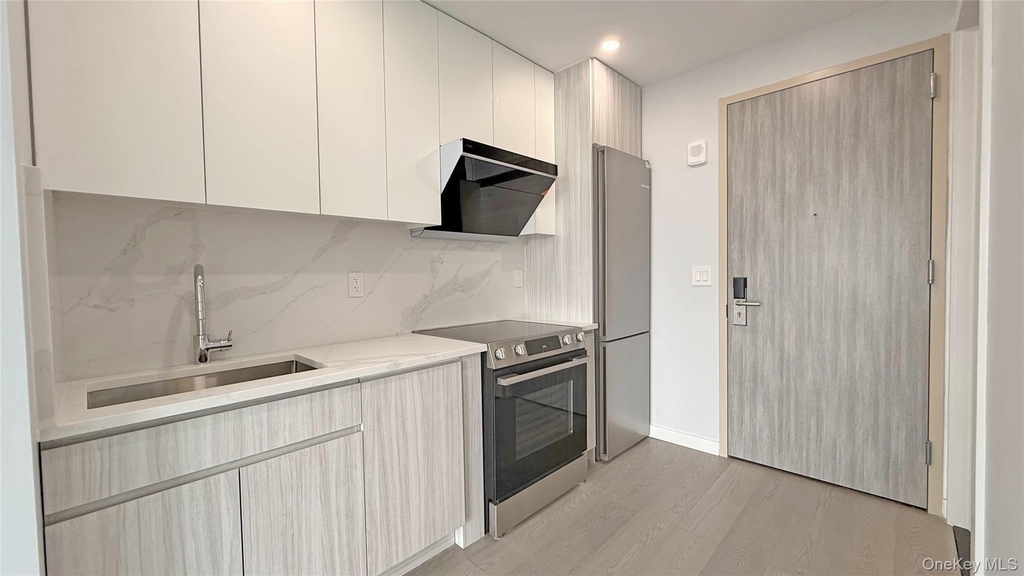 134-11 Franklin Avenue - Photo 19