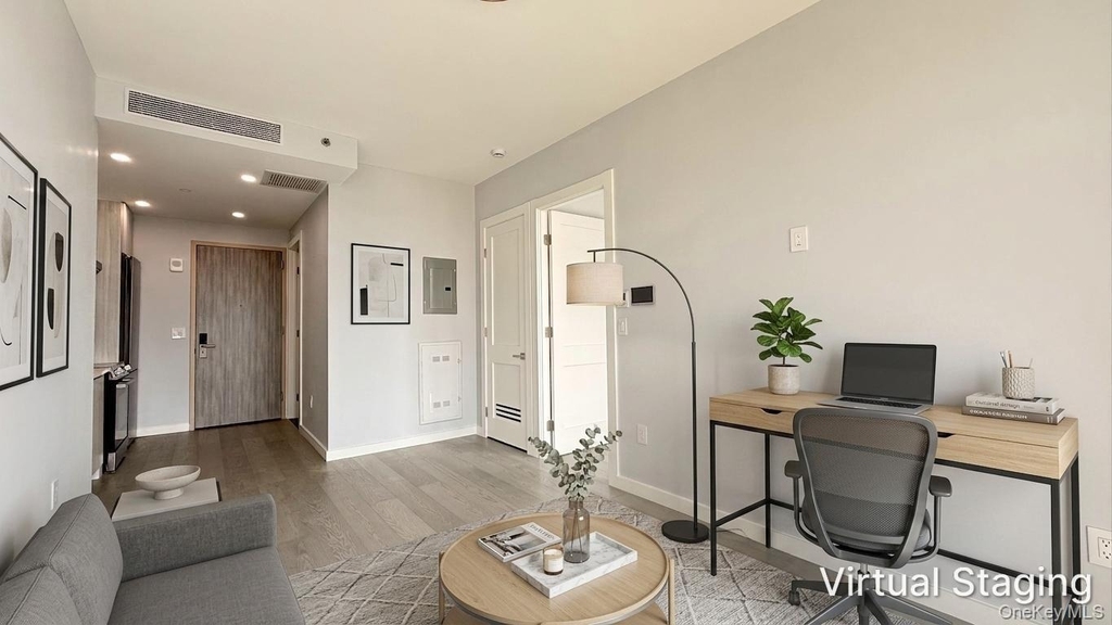 134-11 Franklin Avenue - Photo 3