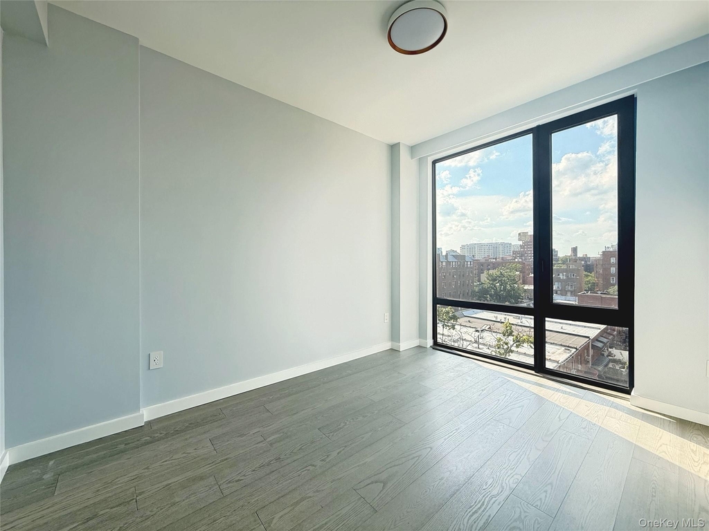 134-11 Franklin Avenue - Photo 12