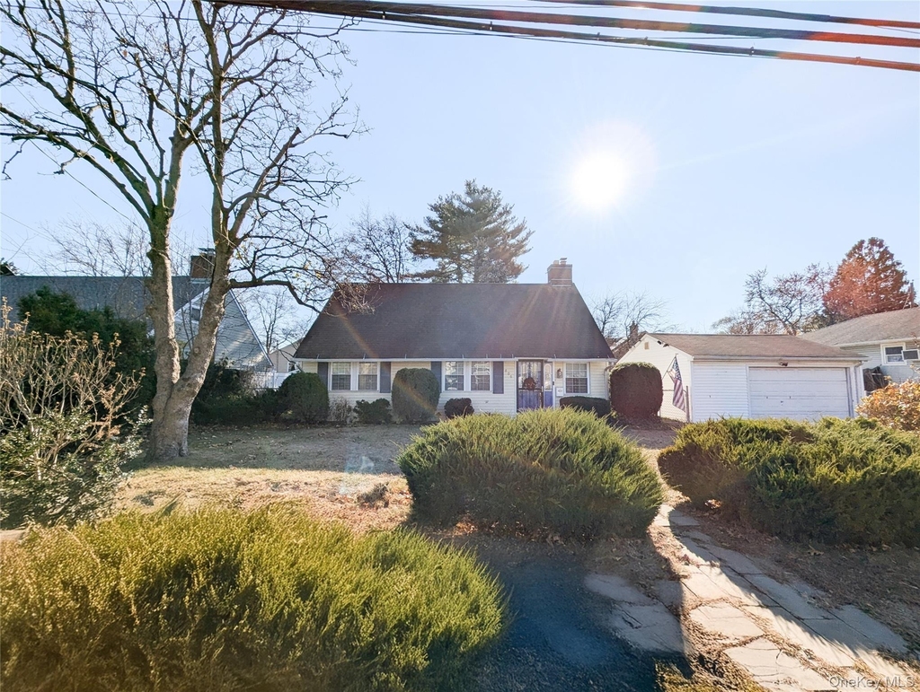 806 Oliver Avenue - Photo 1