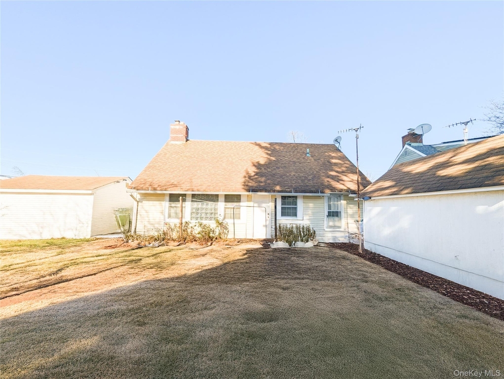 806 Oliver Avenue - Photo 2