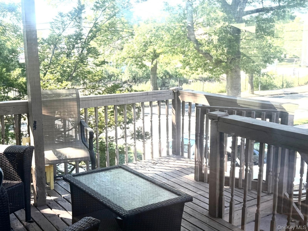 906 Park Court - Photo 15