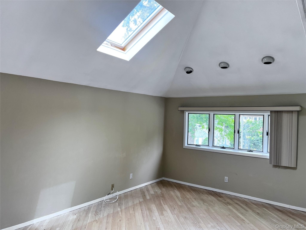 5710 253rd Street - Photo 8
