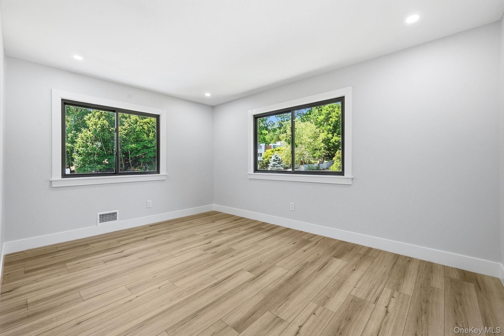 7 Brookdell Drive - Photo 16
