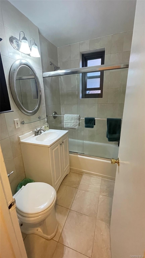 212-04 75th Avenue - Photo 5