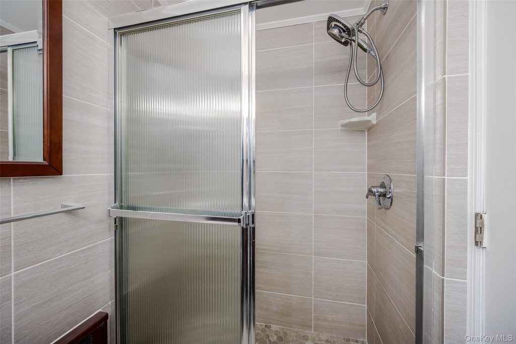 152 Charles Street - Photo 7